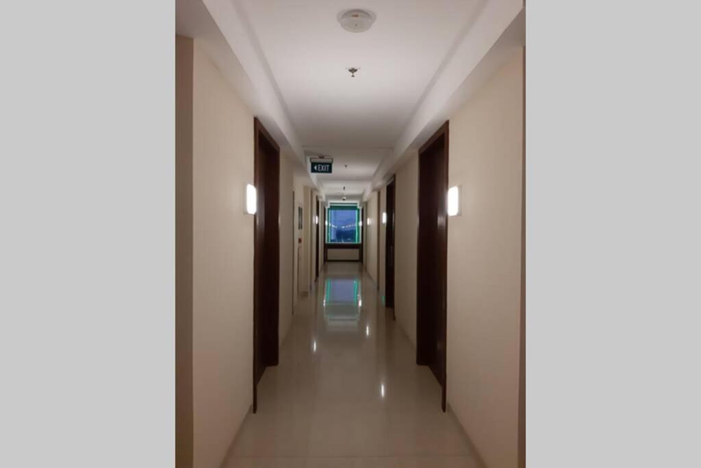 U Residence 2 Studio Apartment Pool View Tangerang Buitenkant foto