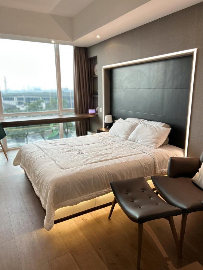 U Residence 2 Studio Apartment Pool View Tangerang Buitenkant foto
