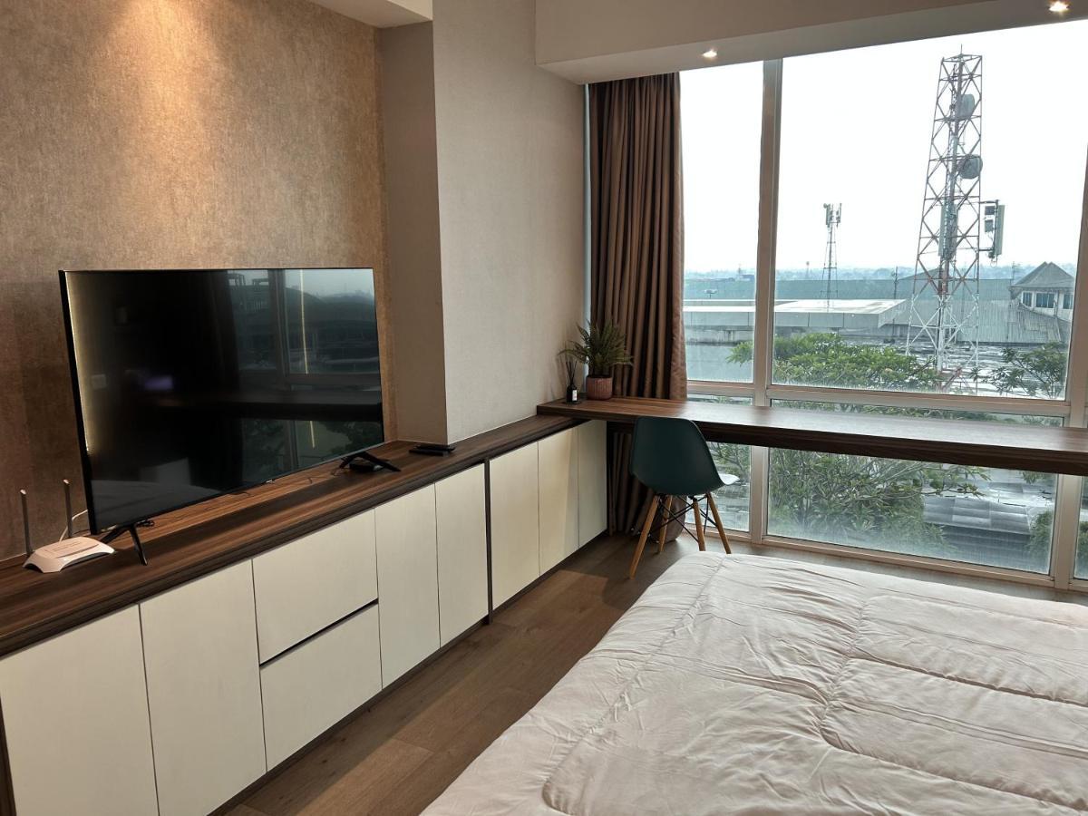 U Residence 2 Studio Apartment Pool View Tangerang Buitenkant foto