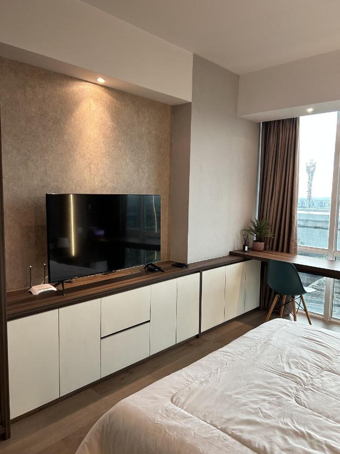 U Residence 2 Studio Apartment Pool View Tangerang Buitenkant foto